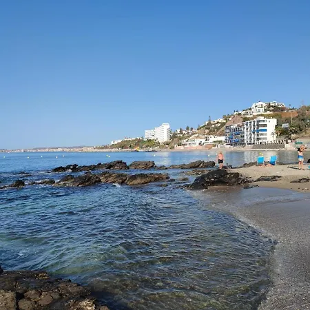 Torrequebrada Apartment *